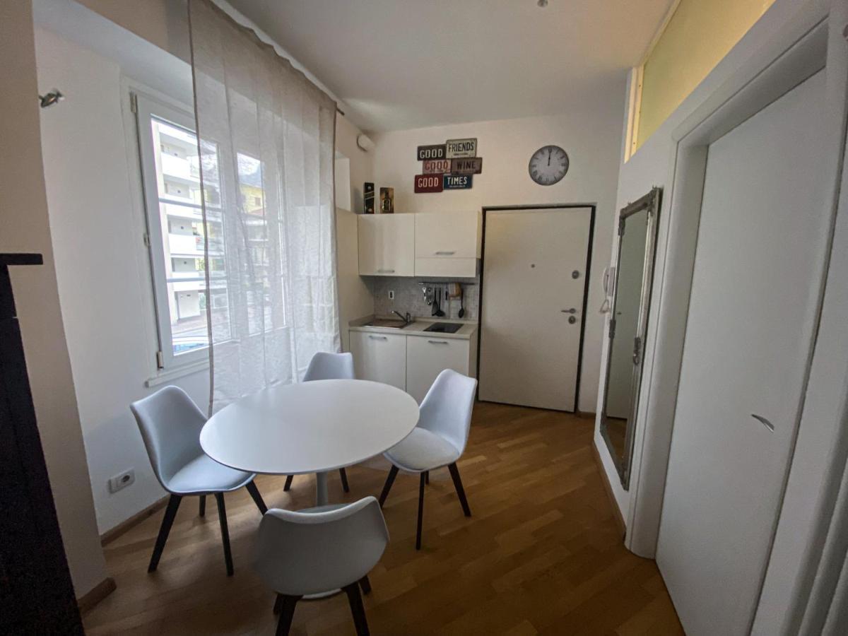 Апартаменти Living Vittoria: Vicino Al Centro Di Больцано Екстер'єр фото